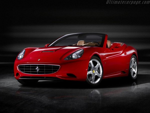 Ferrari_California_03.jpg