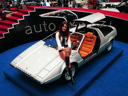 vw-porsche-tapiro-at-show2.jpg