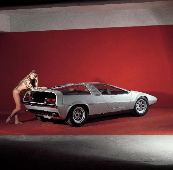 vs-porsche-tapir-1970-rearview.jpg
