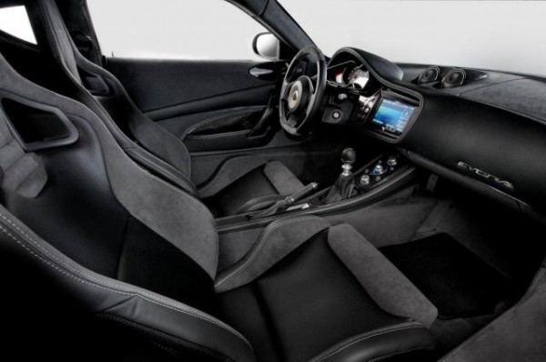 evora carbon03.jpg