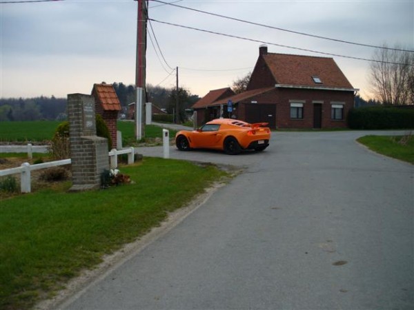 EXIGE 025 (Small).jpg