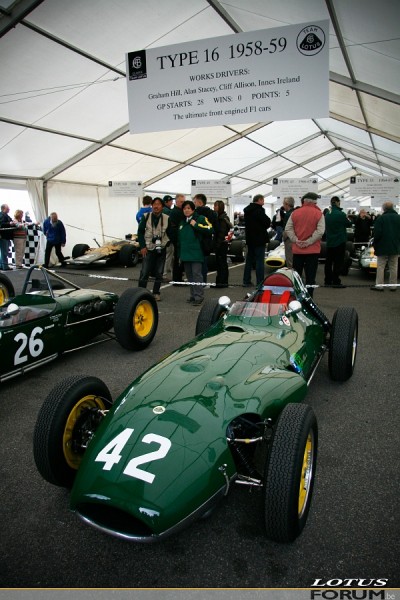 Classic Lotus Festival 2010 - Lotus Type 16 (1958-59).jpg