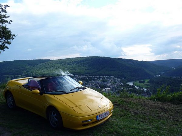 Nogmaals Revin, net over de Franse grens ... Wat een panorama !