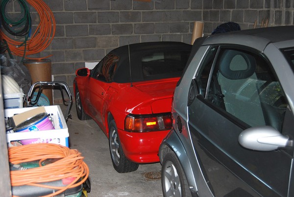elan-garage.jpg