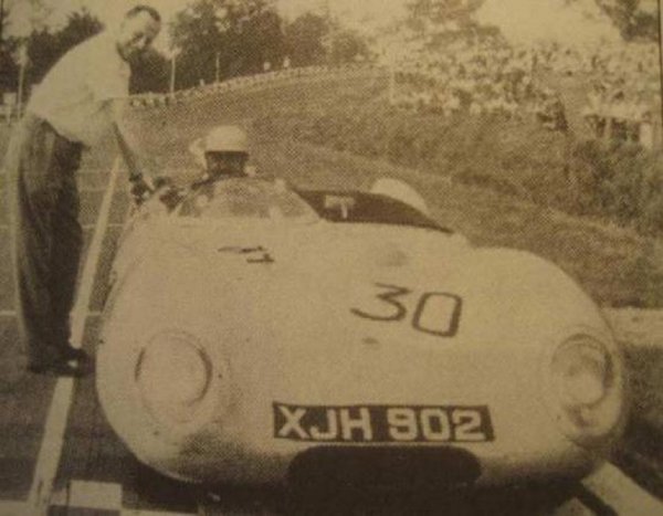 Lotus1_12453s.jpg
