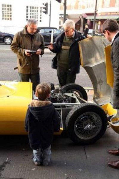 Lotus4_12456s.jpg