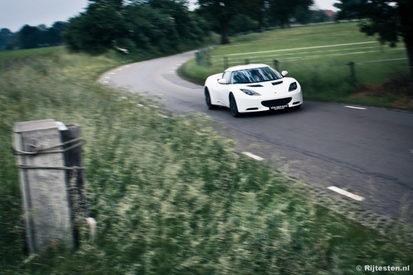 lotus_evora_21.jpg