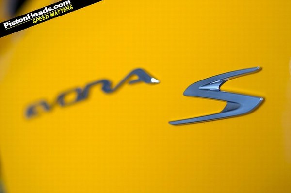 12-L.jpg