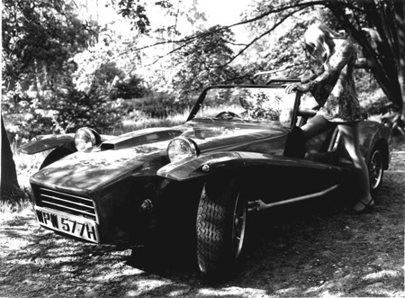 Seven S4 2.jpg