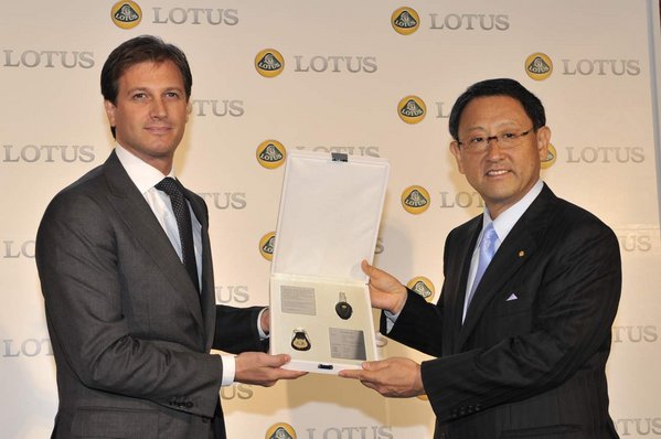 lotus_elise_r_2zz_engine.jpg