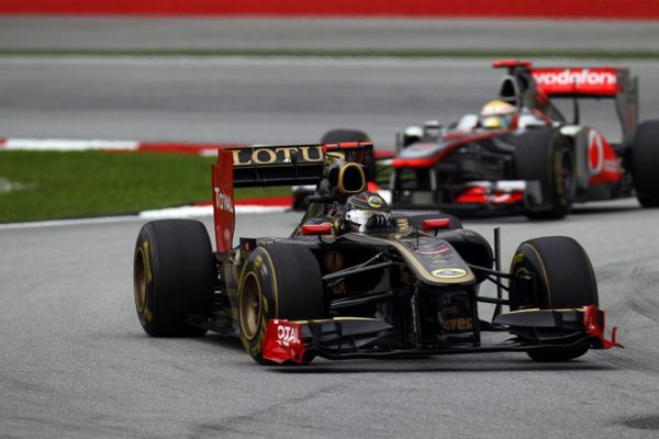 Lotus Renault GP Malaysia 2011-2 .jpg