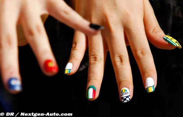 lotus-nails.jpg