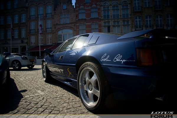 sized_YLD 2011-2154.jpg
