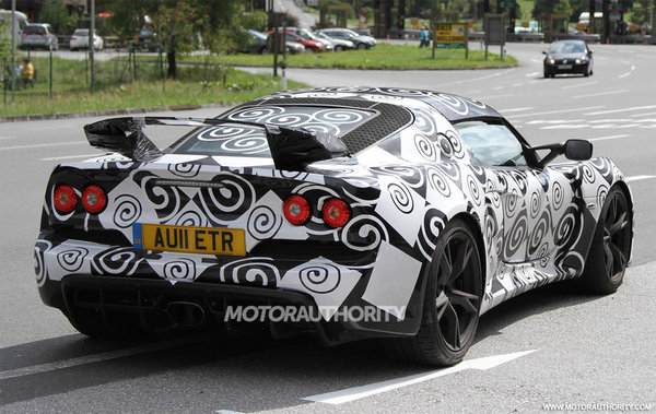2012-lotus-exige-spy-shots_004.jpg