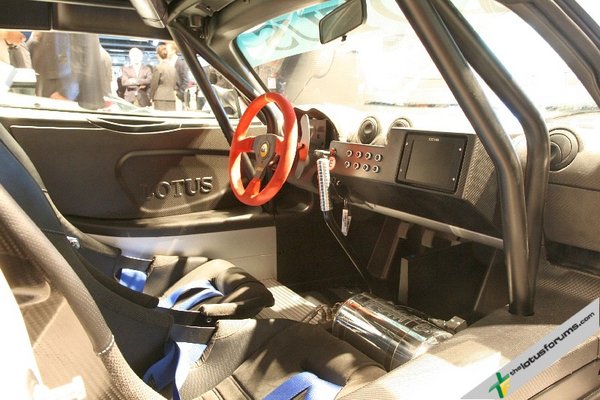 EXIGE R-GT INSIDE.jpg