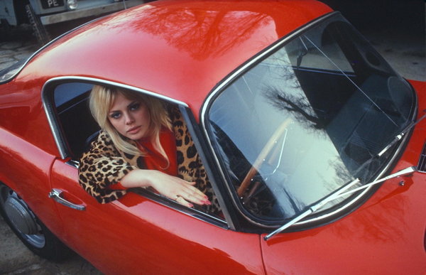 Britt Ekland Elan2.jpg