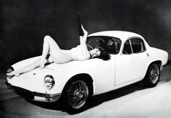 Image1_lotus_noir_et_blanc.jpg