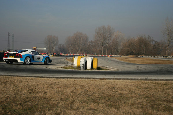 Lotus Exige R-GT TEST_4.jpg