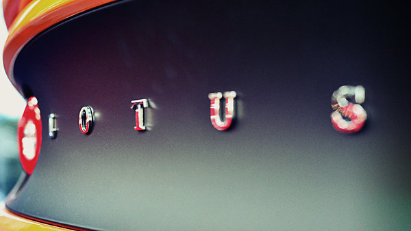 lotus_rear_badge_by_blueroomproject-d4rnd0y.jpg
