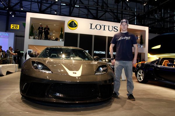 carbon-bodied limited-edition Lotus F1 Team Evora GTE.jpg
