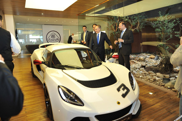 Lotus-Exige-S-in-showroom-with-George-Zard-Executive-Board-member-Lotus-cars-Lebanon.jpg