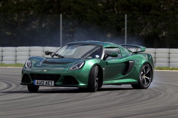 Lotus-Exige-2441212424424511600x1060.jpg