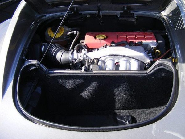 Rode engine cover