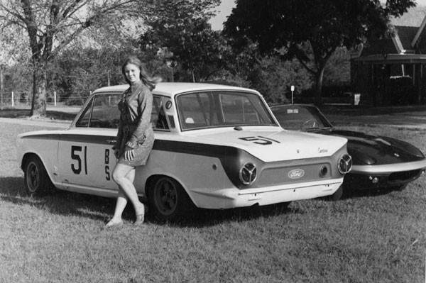 2-cars.jpg