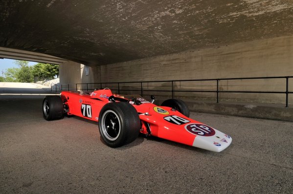 1968-stp-lotus-type-56-3-turbine-powered-indy-car_100390629_l.jpg
