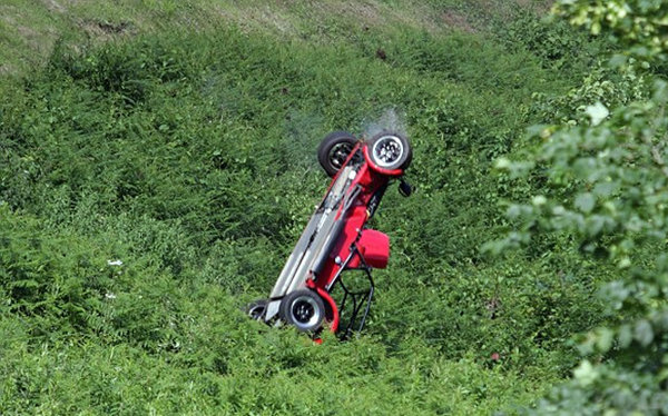 CAR4[1].jpg