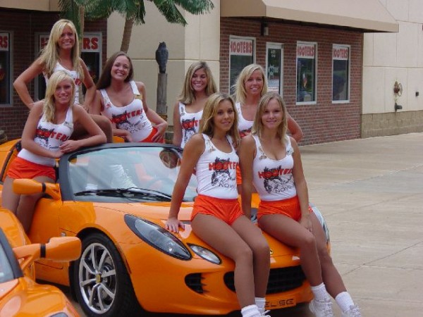 hootersshoot2.jpg