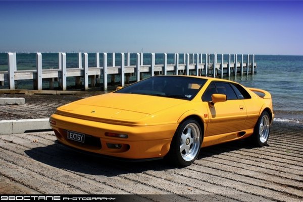 Lotus_Esprit_S4s_1 kopie.jpg