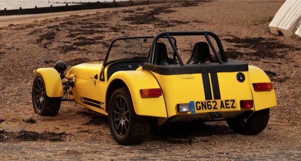 Caterham-7-Supersport-R-2 kopie.jpg