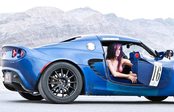 purple-hair-girl-in-blue-elisejpg.jpg