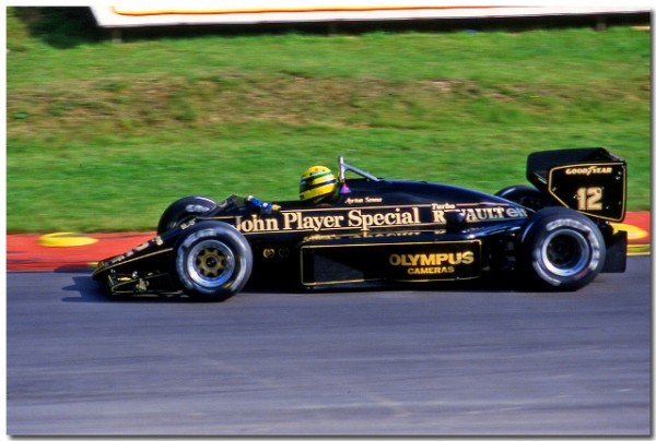 Lotus 97T Renault.jpg