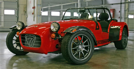 Caterham_7_Superlight_R300_1.jpg