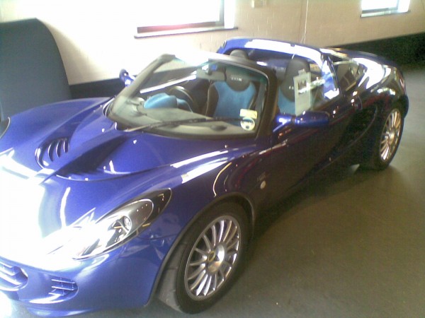 Deze stond te koop in een TVR garage.