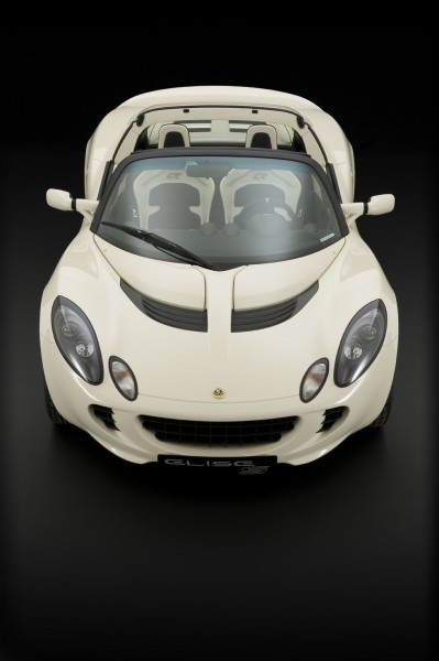 Lotus_Elise_Club_Racer_Front_White.jpg