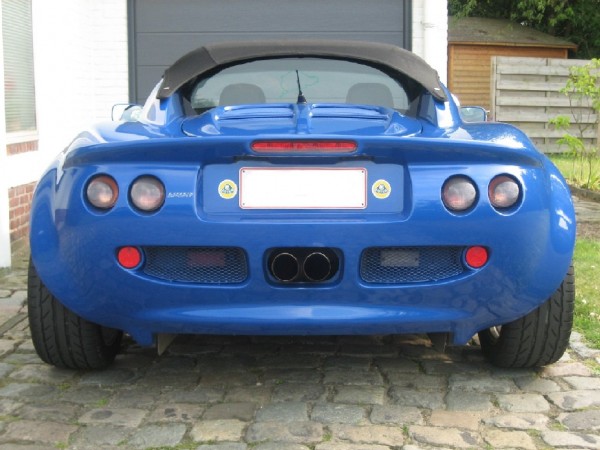 Lotus Elise MK1 B-Blue 02.jpg