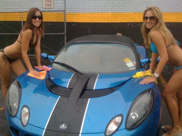 blue elise carwash 1.jpg