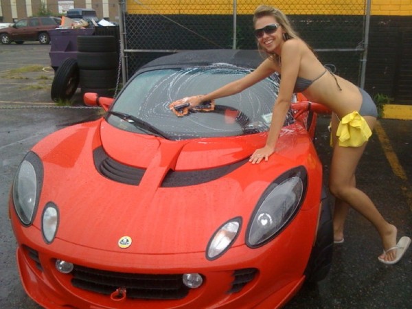 red elise carwash 1.JPG