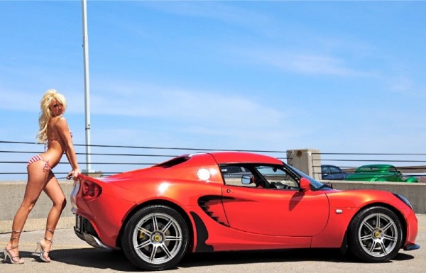 red elise 2.JPG