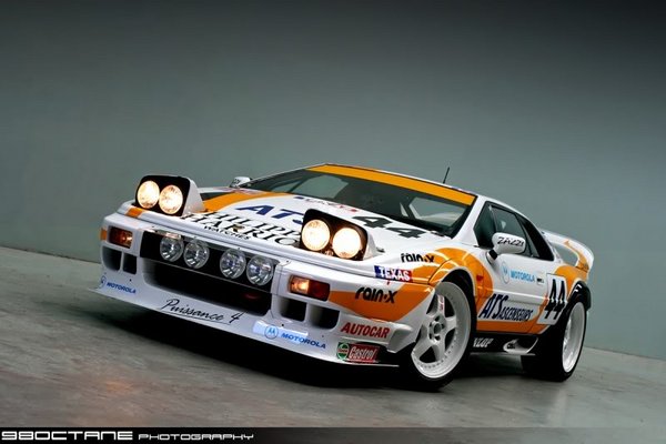 Lotus_Esprit_GT300_GT2_-_front_left.jpg