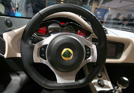 lotus-evora-i-wheel.jpg