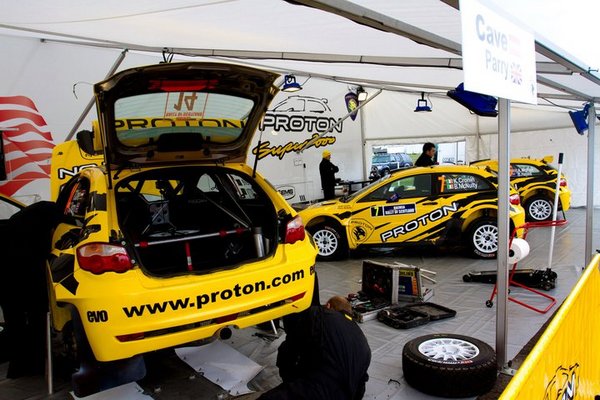 Proton R3 -Rally of Scotland_SERVICE.jpg
