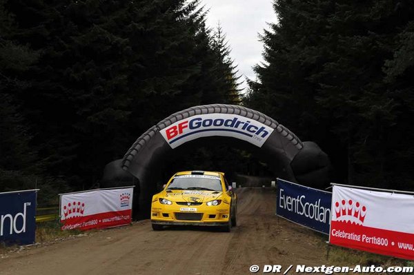 Proton R3 -Rally of Scotland-start.jpg
