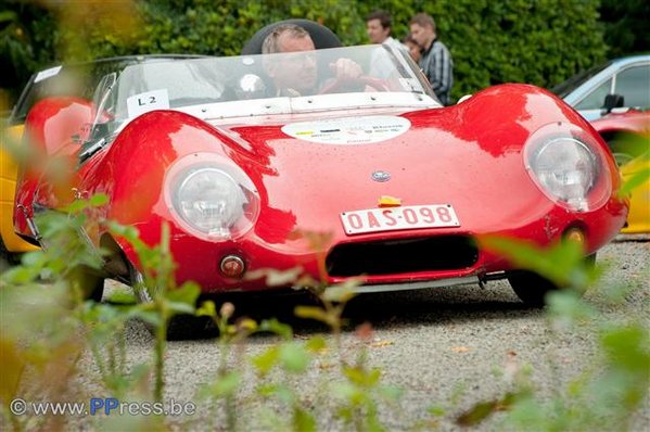 1820_086-ac2011-7052-bordermaker.jpg