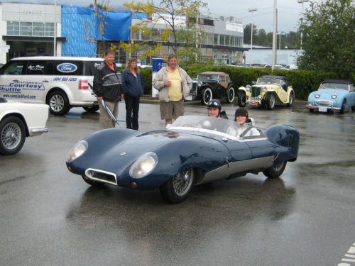 W11 replica US.jpg