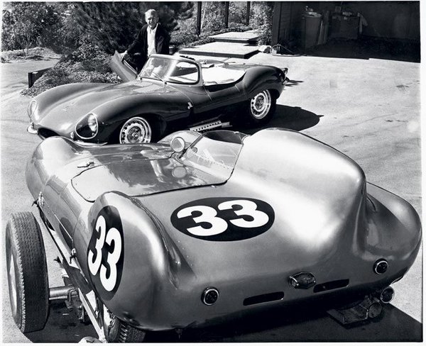 McQueen e n zijn Lotus 11, circa 1959.jpg