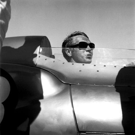 McQueen e n zijn Lotus 11, circa 1959 (1).jpg